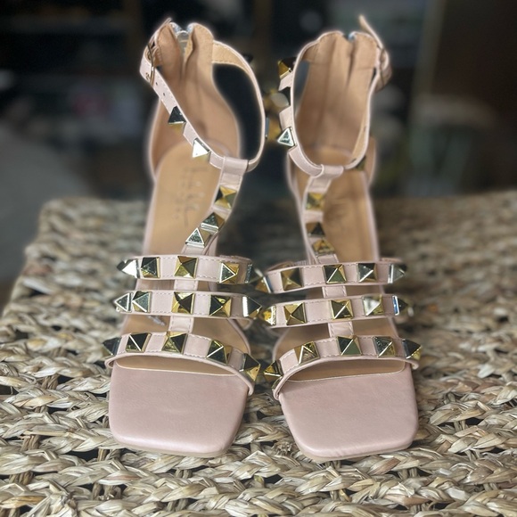 Nicole Miller‎ Studded Sandal 7.5 - Picture 3 of 9